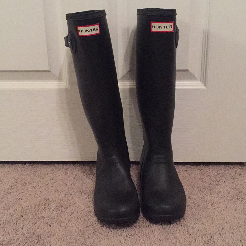 BLACK HUNTER RAINBOOTS